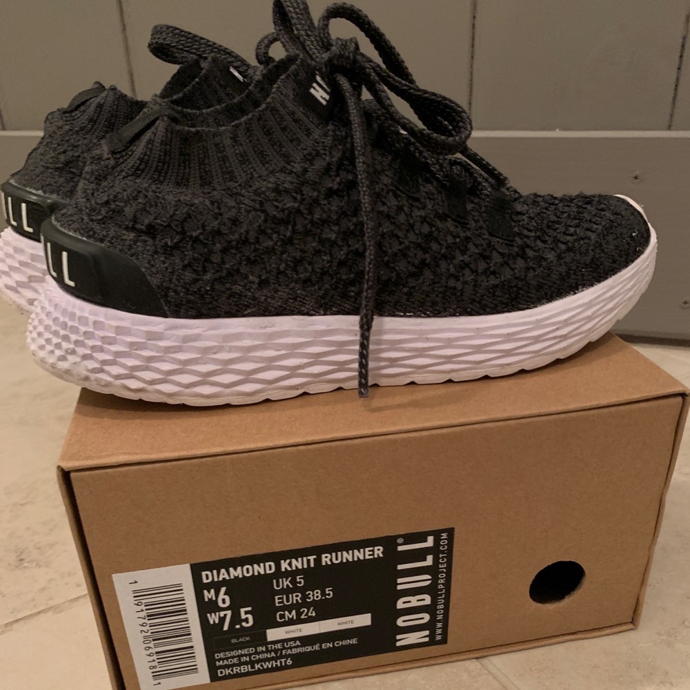 NoBull Diamond Knit Runner